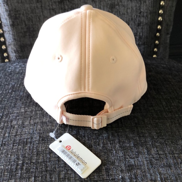 Lululemon Baller Hat NWT - Picture 6 of 8
